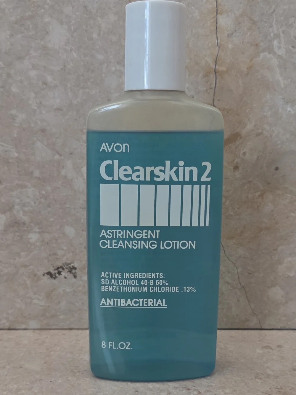 Vtg 80s Avon Skincare Lot Clearskin 2 Astringent & Momentum Daytime Complex NOS